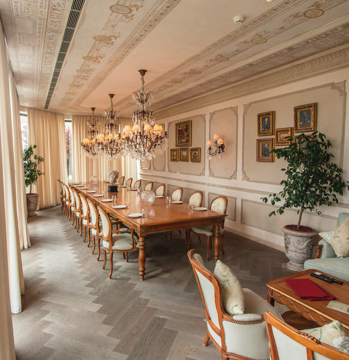 Gypsum for Restaurants and Cafés